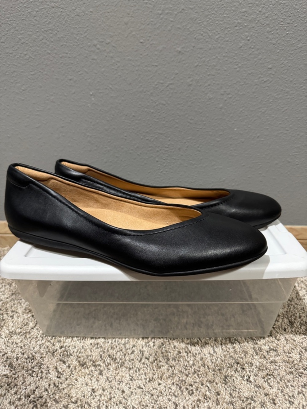 Naturalizer Black Women's Leather Flats